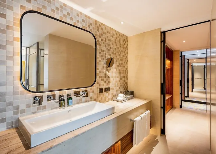 Hotel Maison L'occitane 4*
