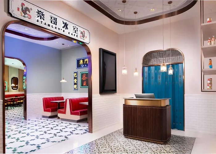 Hotel Maison L'occitane 4*